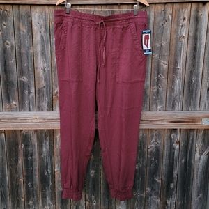 GAP Cargo Utility Joggers in TENCEL Lyocell new with tags size large